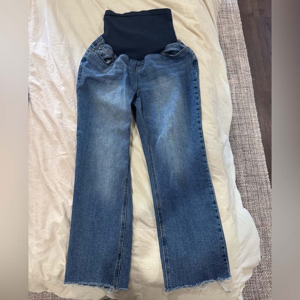 NWOT Motherhood maternity jeans
